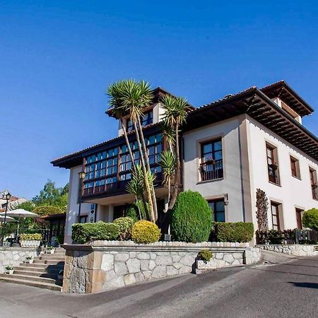 Hotel La Boriza Andrín Eksteriør bilde